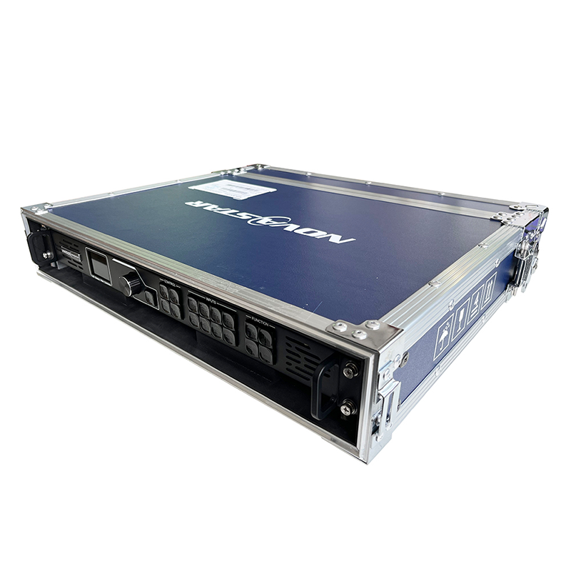 Novastar VX4S-N Umschalter/Scaler