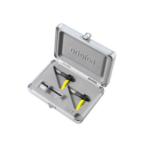 Ortofon DJ Equipment Wismar mieten mit hochwertigem Tonabnehmersystem im Schutzkoffer