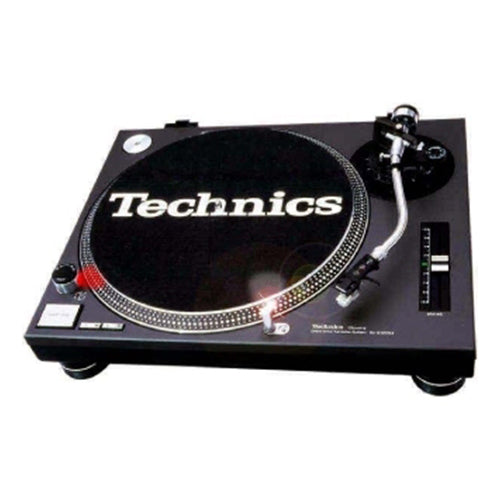 Technics Plattenspieler als DJ Equipment Wismar mieten für professionelle Tontechnik und Mixsets